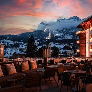Grand Savoia Cortina D'ampezzo, A Radisson Collection Hotell