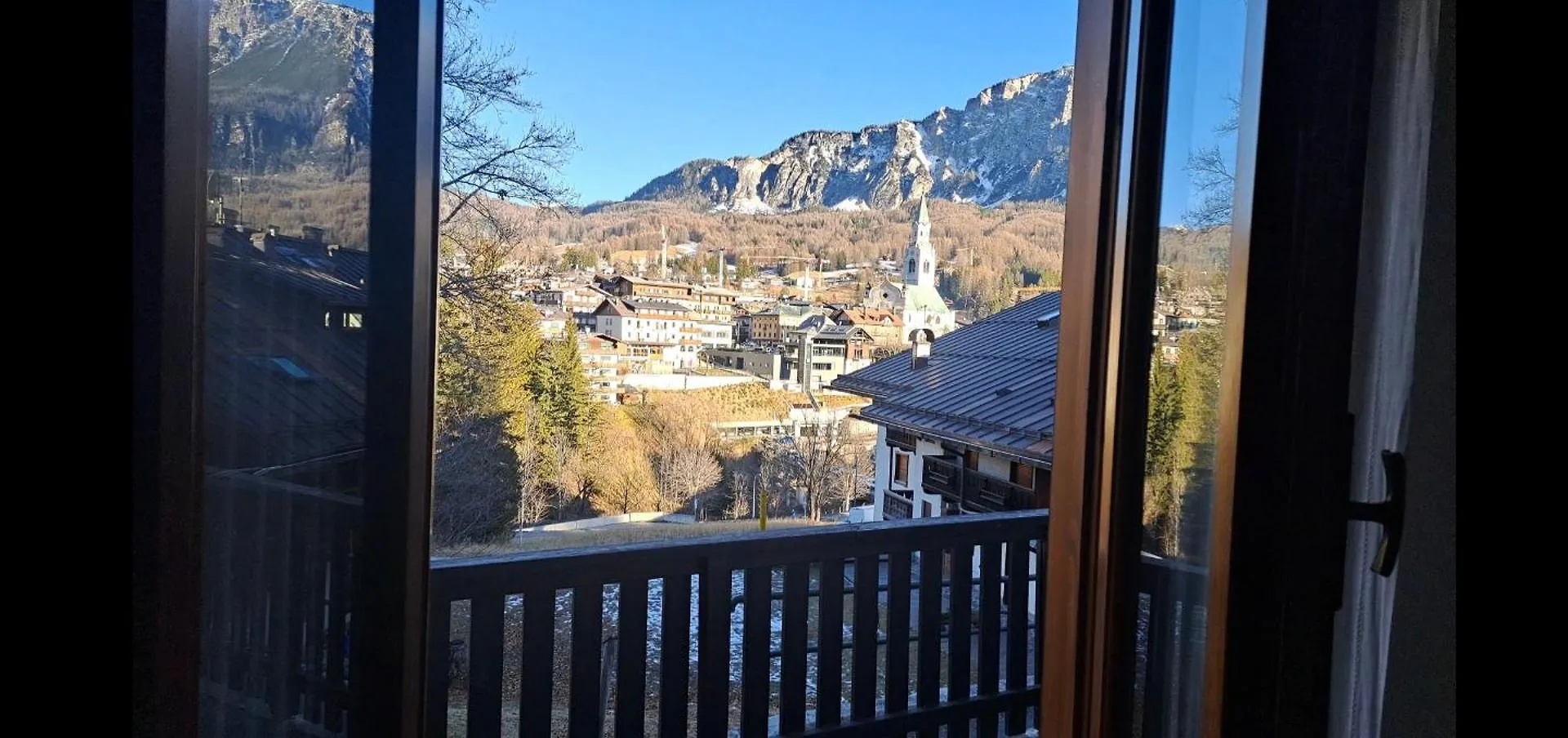 Comodo E Luminoso, Splendida Vista Su Cortina Cortina d'Ampezzo Apartment